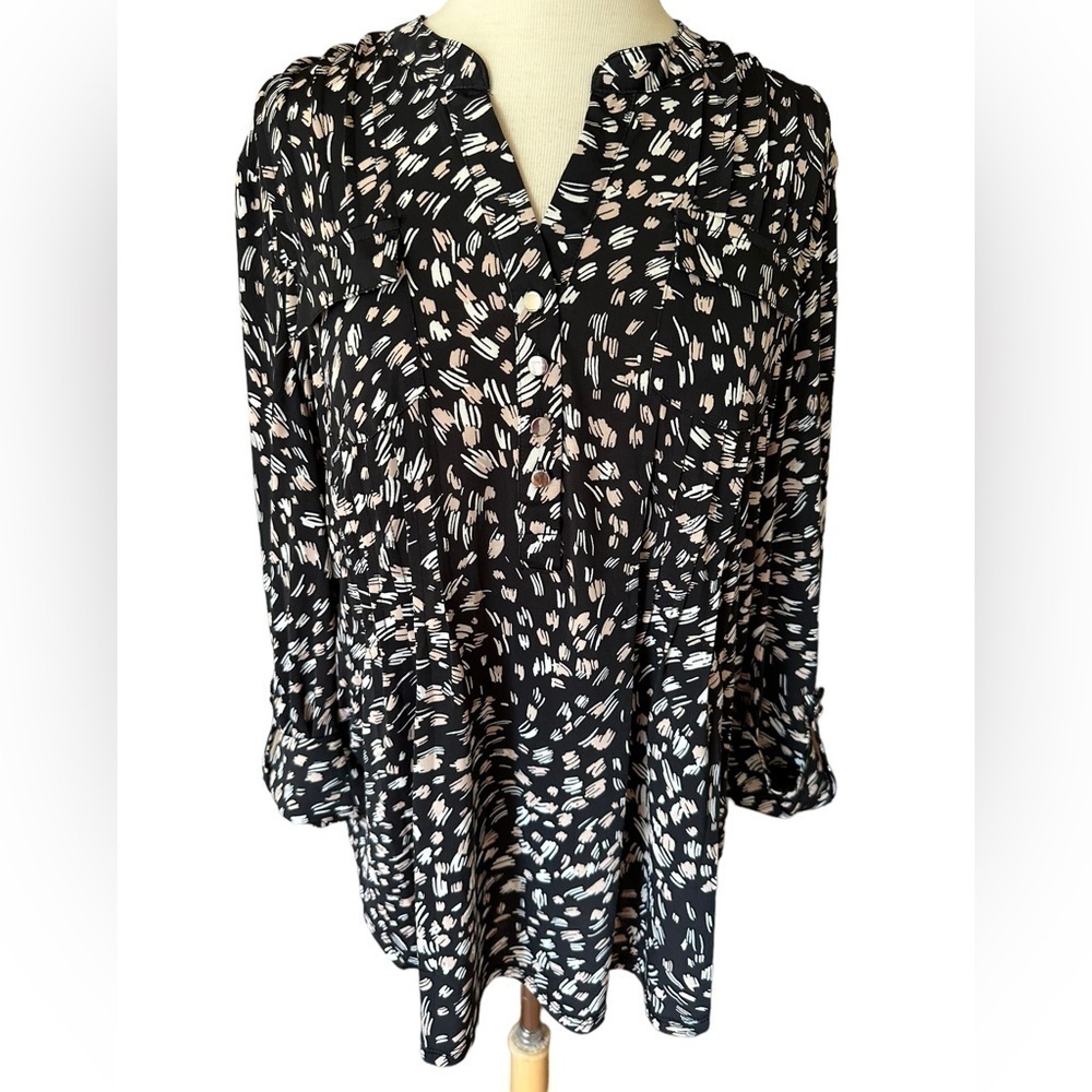 COCOMO Small 3/4 sleeve black taupe tan women’s Blouse top shirt tunic